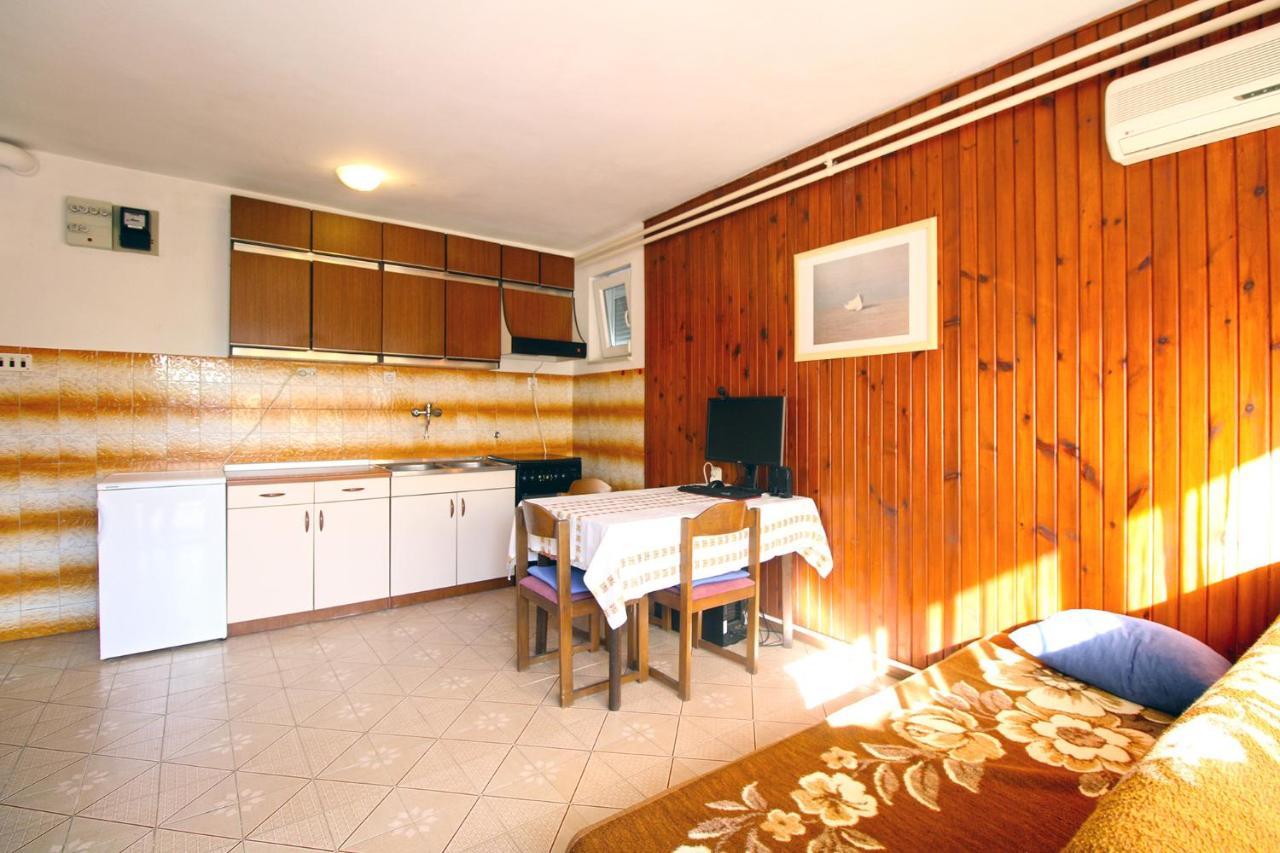 Apartments Valerija 847 Πούλα Εξωτερικό φωτογραφία